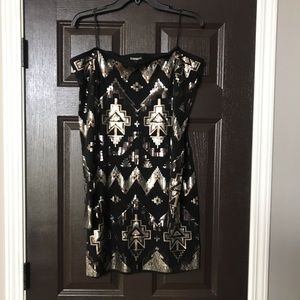 Sequins dress ( off the shoulder )